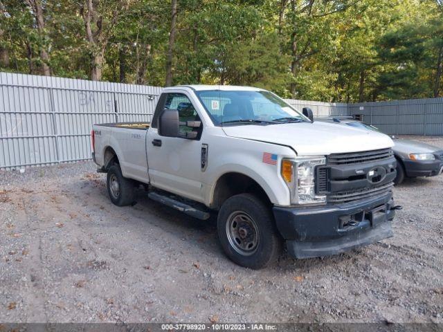 Used Right Headlight Assembly fits: 2017 Ford F350SD PICKUP halogen Right Grade