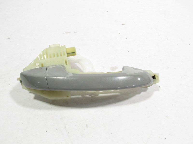18-23 Kia Stinger GT1 2019 Rear Right Pass Door Exterior Handle W/ Bracket |