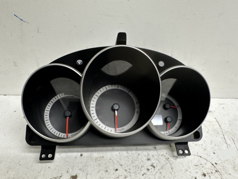 2007 Mazda 3 2.3L M/T Cluster Speedometer tach gauges instrument panel oem