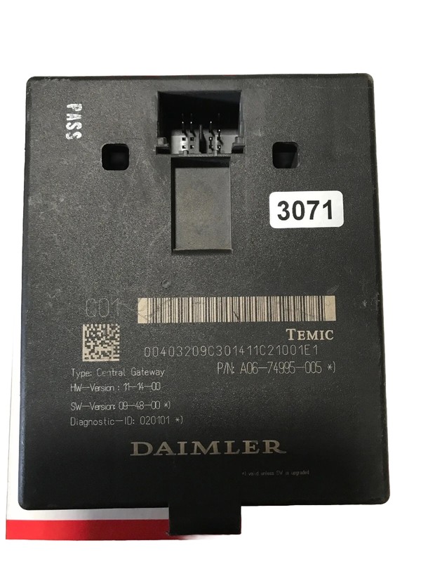 FREIGHTLINER CASCADIA ECM Chassis Control Module A06-74995-005 OEM