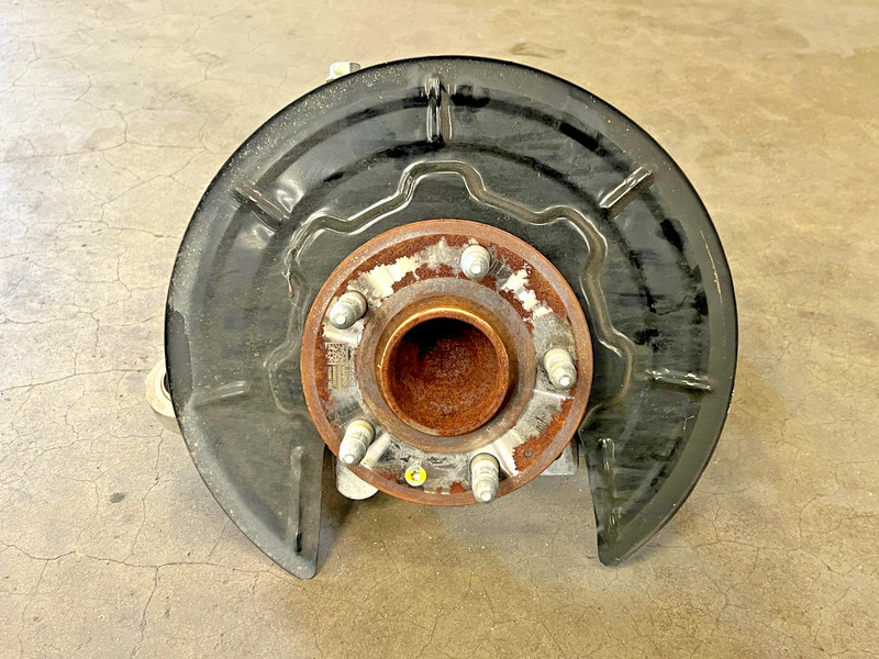 ⭐2019-2025 CADILLAC XT4 FWD REAR LEFT SIDE SPINDLE KNUCKLE HUB ASSY OEM LOT2679