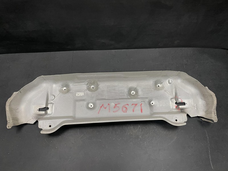 Exhaust Muffler Heat Shield 2018 Mercedes GLS 550 1666825800 2017 2019 X