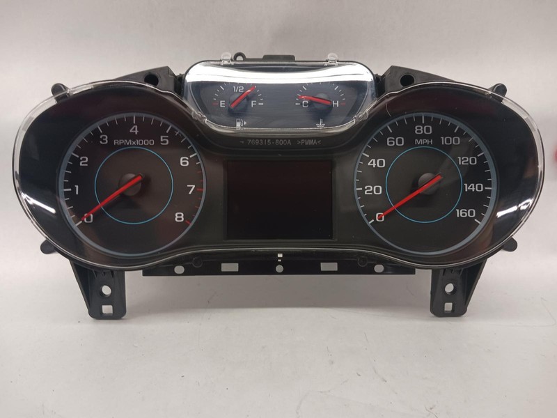 2018 CHEVROLET CRUZE Speedometer UDC 46k miles 39084635 OEM 18