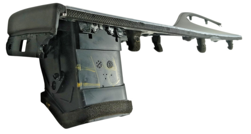 2009 2012 Hyundai Genesis Sedan Right Front Dash Instrument Air Vent Bezel Trim