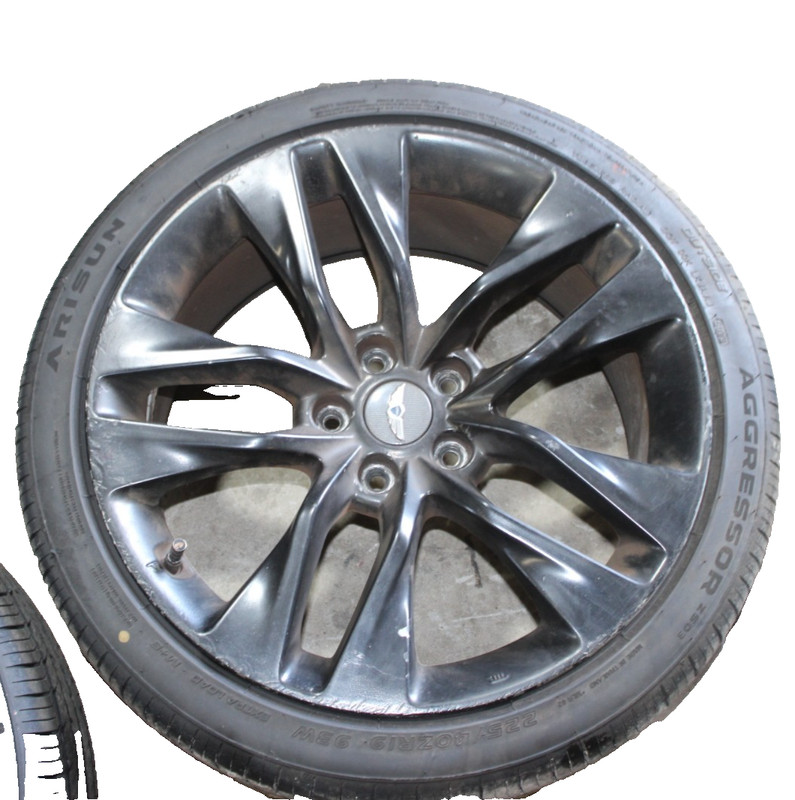 2013-2016 Hyundai Genesis Coupe 19" x 8" Wheel Rim 529102M320 OEM NO TIRE