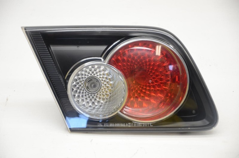 06-07 Mazda Speed6 2.3L Driver Left Rear Trunk Lid Mounted Tail Light