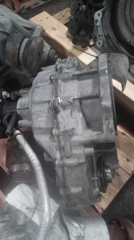 2021 Ford Explorer Transfer Case Assembly 4WD OEM 51K Miles - NJ25-13605-372270