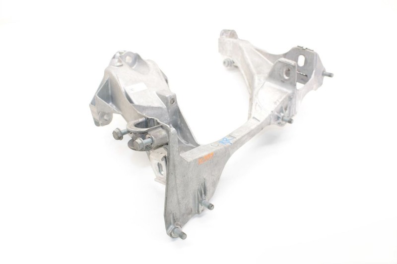 13-19 Porsche Boxster 2.7L Passenger Right Rear Suspension Frame 98133115290