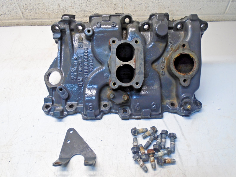 Z4 OMC Volvo Penta GM 4.3L Intake Manifold 2BBL 14097289 910997