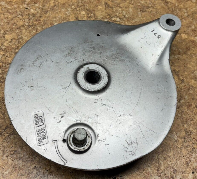 06 Suzuki Boulevard VL800 Rear Brake Drum Shoes & Back Cover 2005 2006 VL 800 B1