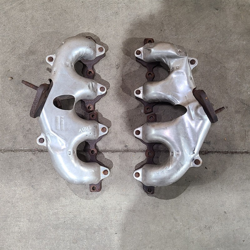 05-07 Corvette C6 Exhaust Manifold 6.0L Ls2 Set Aa7442