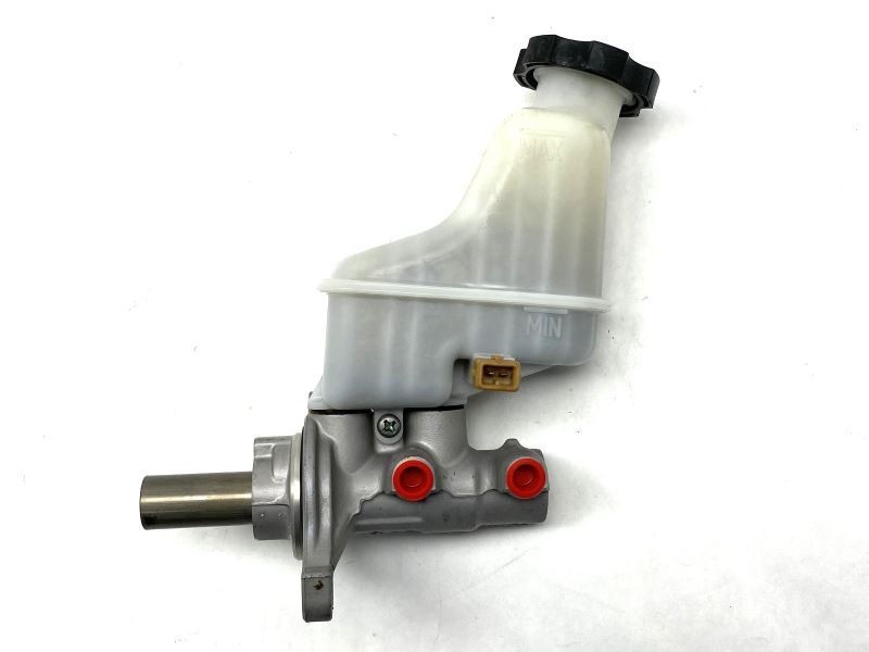 Brake Master Cylinder AT 58510-1U801 Fits 2011-2013 Kia Sorento 80830