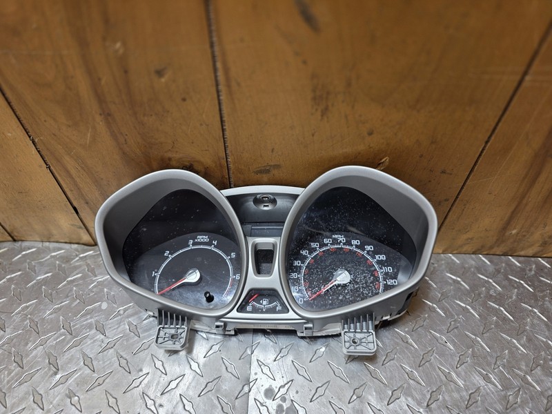 2011 Ford Fiesta Speedometer Cluster 90K Tested Oem