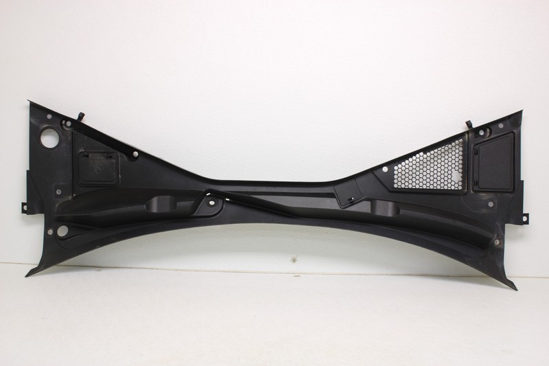 Alfa Romeo Giulia Quadrifoglio Rain Tray Windshield Cowl Panel Oem 2017-2022
