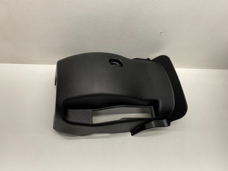 2016-2018 KIA OPTIMA LOWER STEERING COLUMN TRIM BEZEL W/ KEY START BLACK OEM