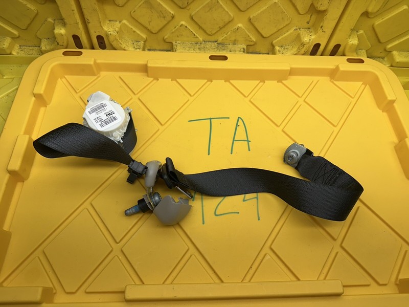 2019DODGE RAM 1500 2500 3500 REAR LEFT SIDE SEAT BELT OEM