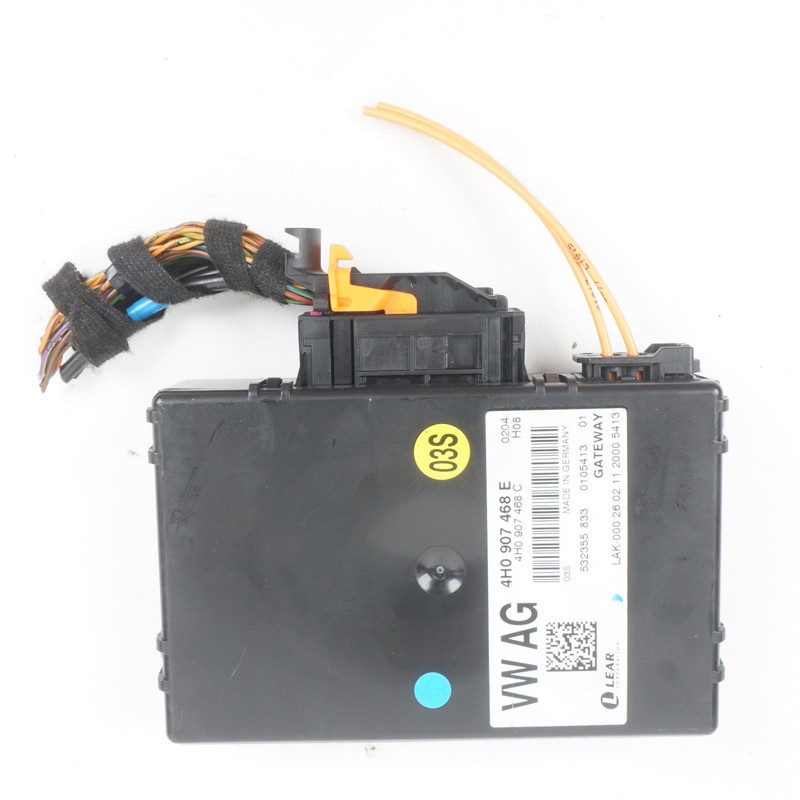 2011-2012 Audi D4 A8 A8L Gateway Interface Control Module Unit OEM