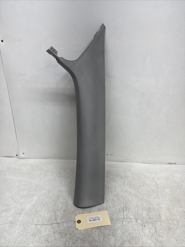 20-22 TESLA MODEL Y WINDSHIELD RIGHT SIDE A PILLAR TRIM COVER PANEL 49018 U22