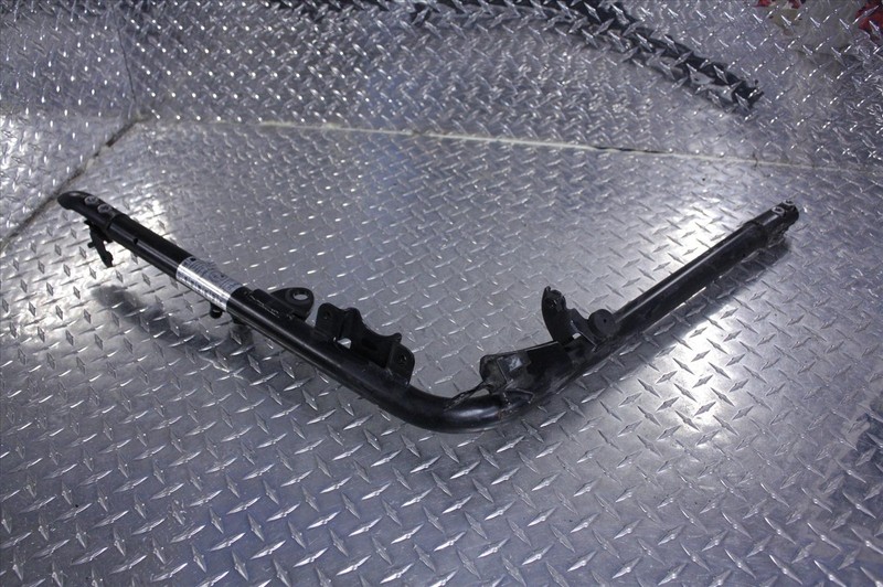 09 TRIUMPH SPEEDMASTER LOWER LEFT FRAME RAIL BAR SPEED MASTER