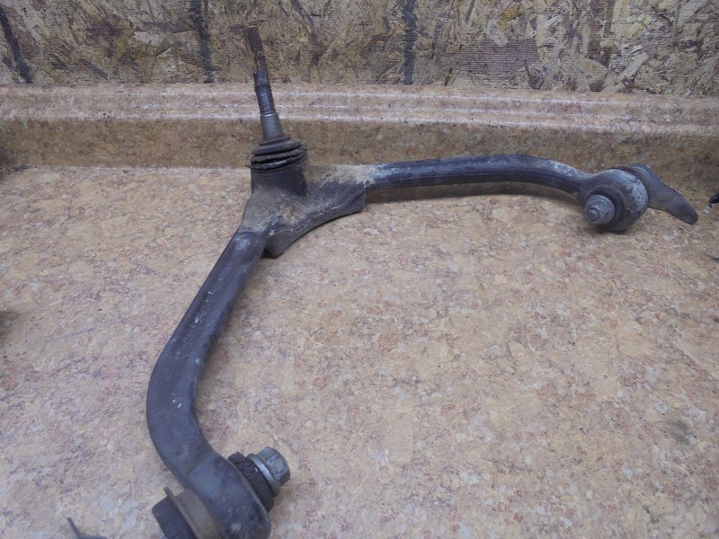 2003 Jeep Liberty Sport 3.7L 3.7 Right Front Suspension Upper Top A Arm Control