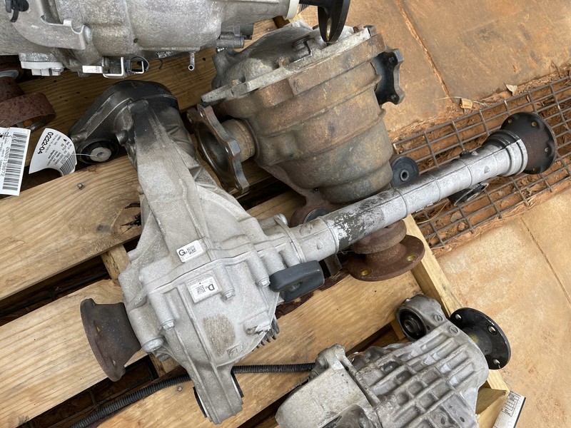 08-10 PORSCHE CAYENNE 9PA E1 4.8L AWD AT FRONT CARRIER DIFFERENTIAL 216K MILES