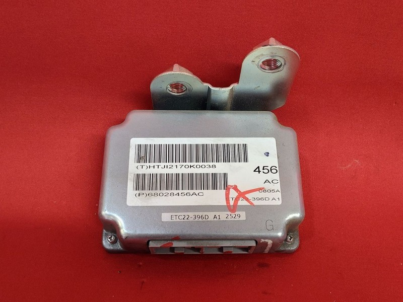 2007-2010 Dodge Jeep SUV L4 Automatic Transmission Control Module TCM TCU