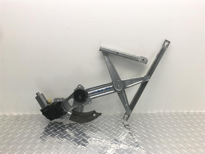 2003-2008 DODGE RAM TRUCK CREW-CAB FRONT RIGHT DOOR WINDOW REGULATOR 55275598AC