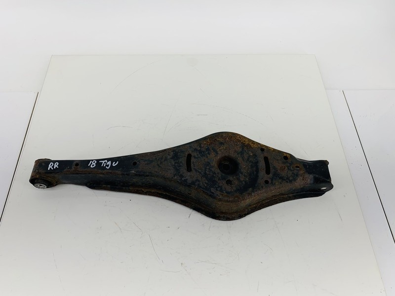 17-18 VOLKSWAGEN TIGUAN LIMITED AWD REAR RIGHT SIDE LOWER CONTROL ARM OEM