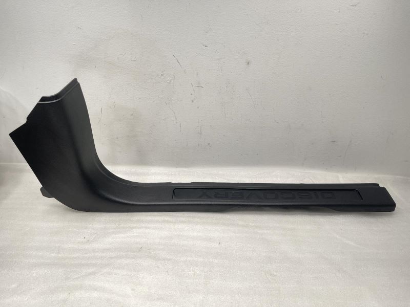 20-23 RANGE ROVER DISCOVERY SPORT RIGHT FRONT DOOR SILL SCUFF PLATE COVER 53157