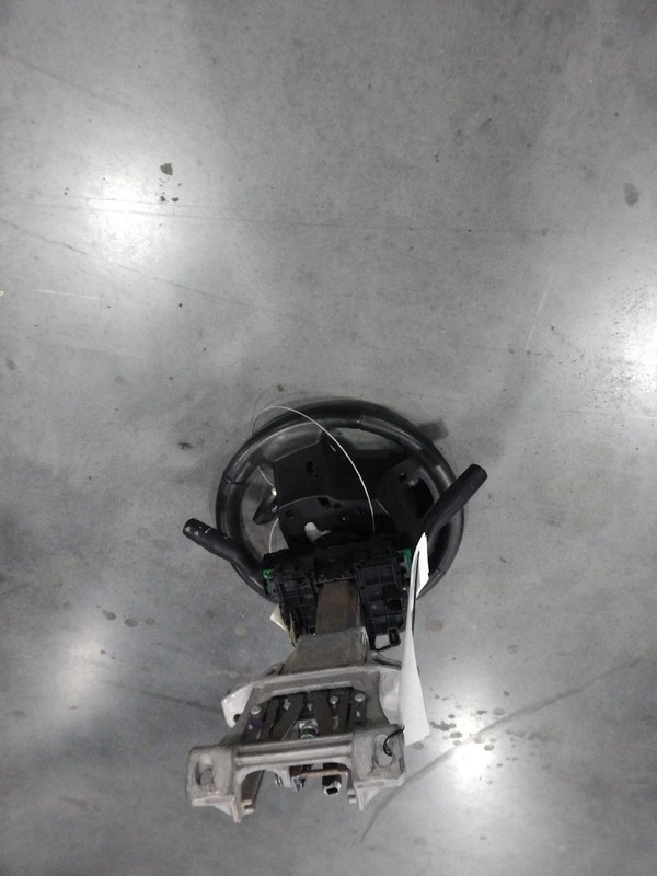 Used Steering Column fits: 2018 Ford Explorer floor shift manual tilt and telesc