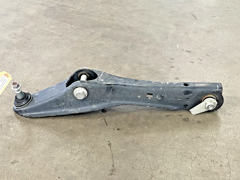 ⭐18-24 LINCOLN NAVIGATOR 4X4 REAR LEFT LOWER REARWARD CONTROL ARM OEM LOT2626