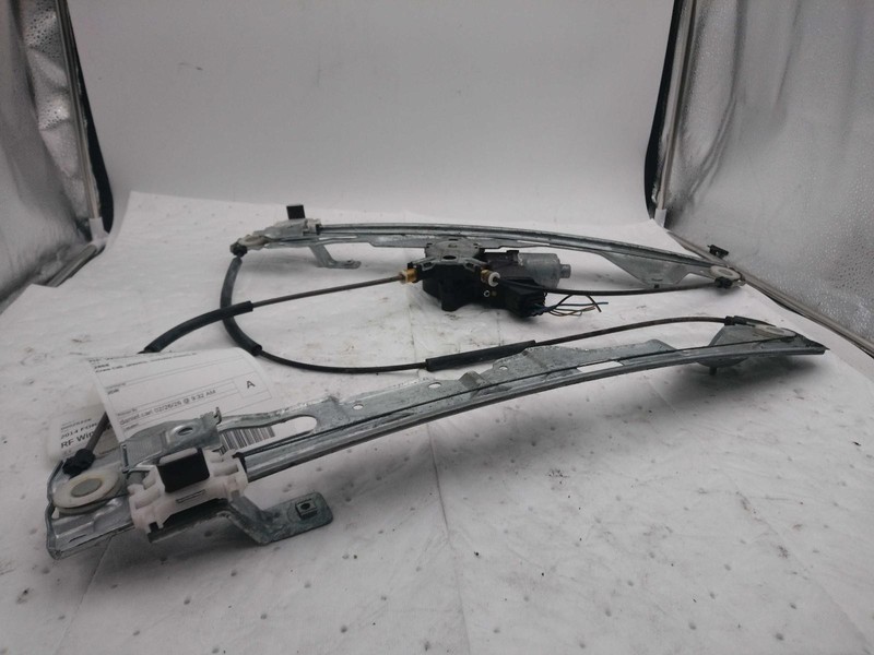 2014 Ford F150 Pickup Right Window Regulator White Used 163K Miles OEM 541656