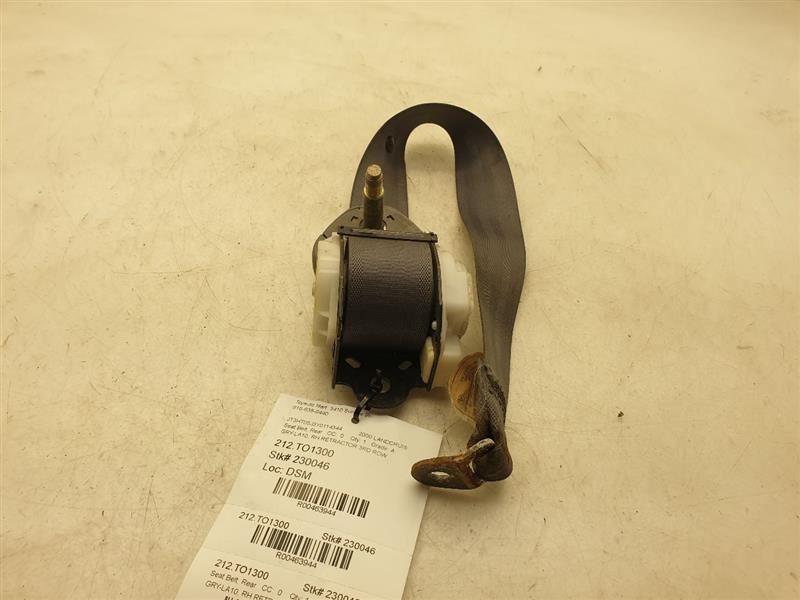 2000 TOYOTA LAND CRUISER PASSENGER SIDE REAR SEAT BELT ASSEMBLY