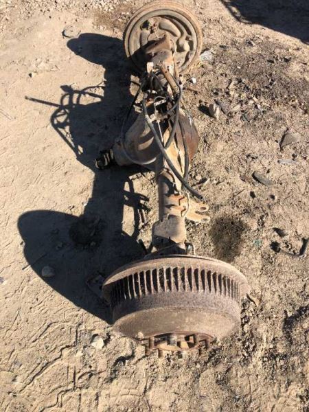 89 90 91 92 93 94 95 96 97 98 99 00 CHEVY 2500 2WD 8 LUG 3.73 REAR AXLE