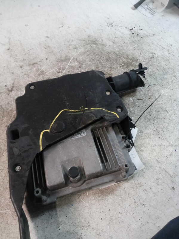 2018 Ford Focus Engine Control Module ECM Grey OEM 37591 154K Miles