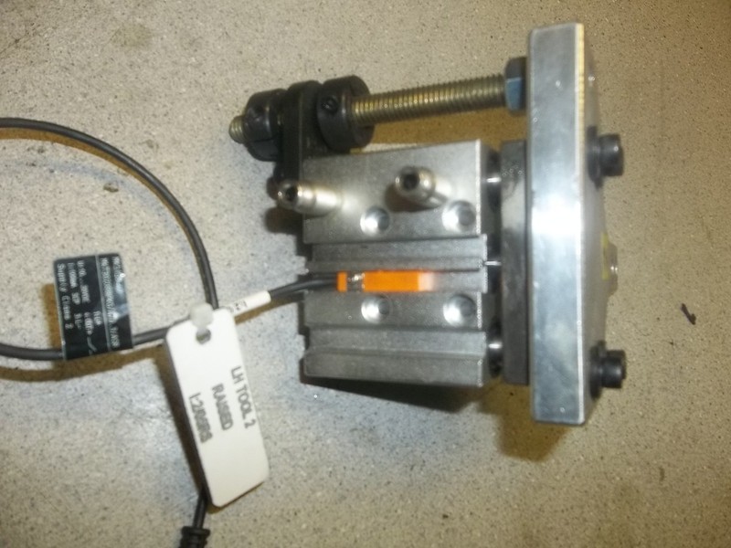Numatics TF-584885-2 K10043 Pneumatic Valve Assembly *FREE SHIPPING*