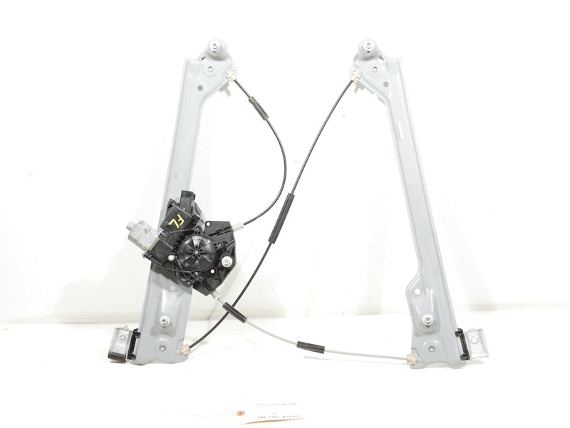 14-18 CHEVY Silverado GMC Sierra Front Left Power Window Regulator W/ Motor OEM