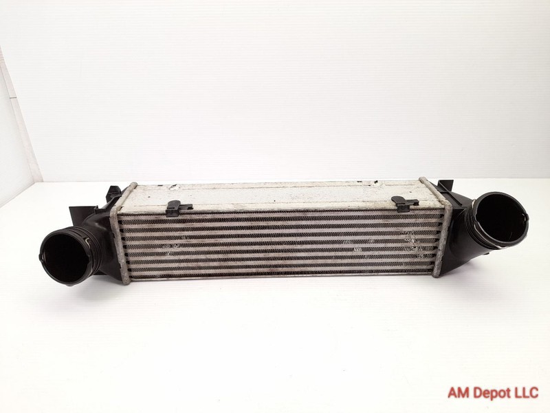 2007 BMW 335i 335xi N54 N55 E92 E90 Turbo Intercooler 17517540035