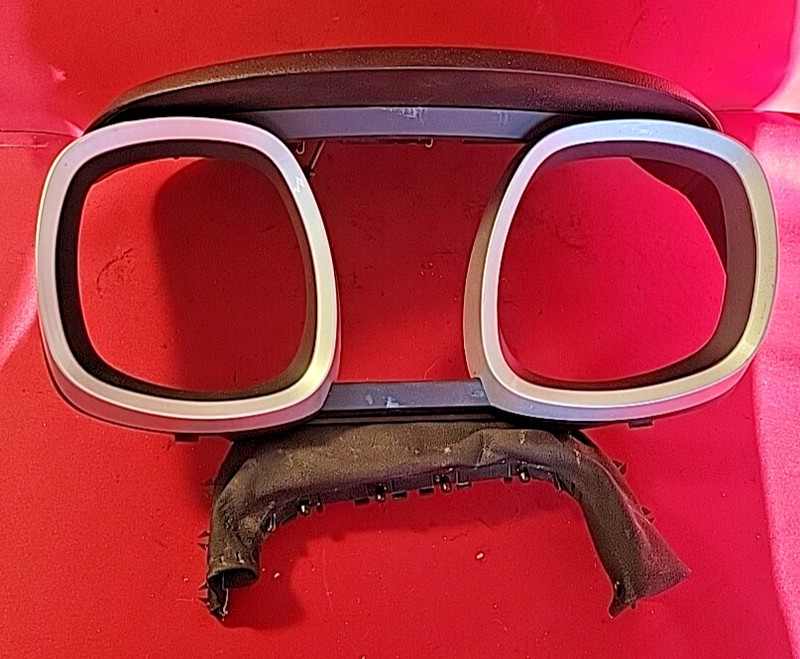 2010-2016 Chevy Equinox Instrument Panel Cluster Trim Plate Bezel 20938876