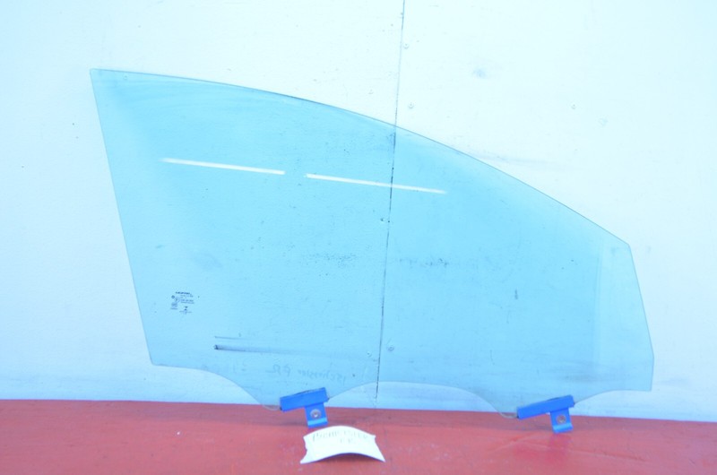 15-17 CHRYSLER 200 FRONT RIGHT PASSENGER SIDE DOOR WINDOW GLASS OEM