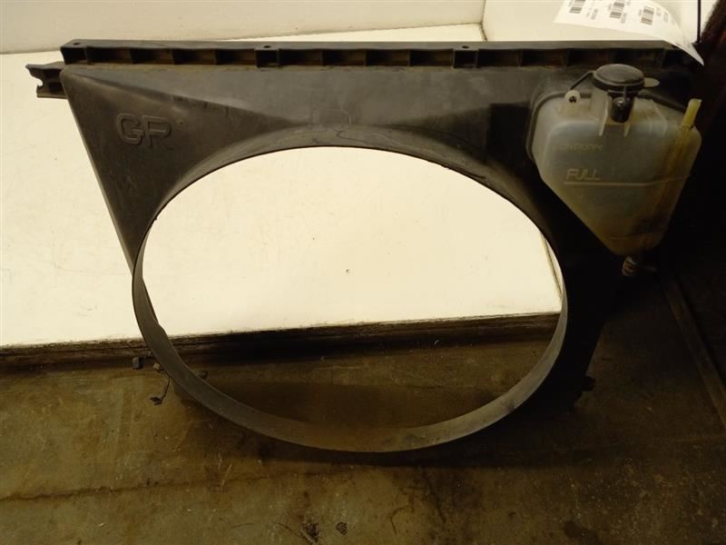 05-15 TOYOTA TACOMA 2.7L 4CYL RADIATOR FAN SHROUD