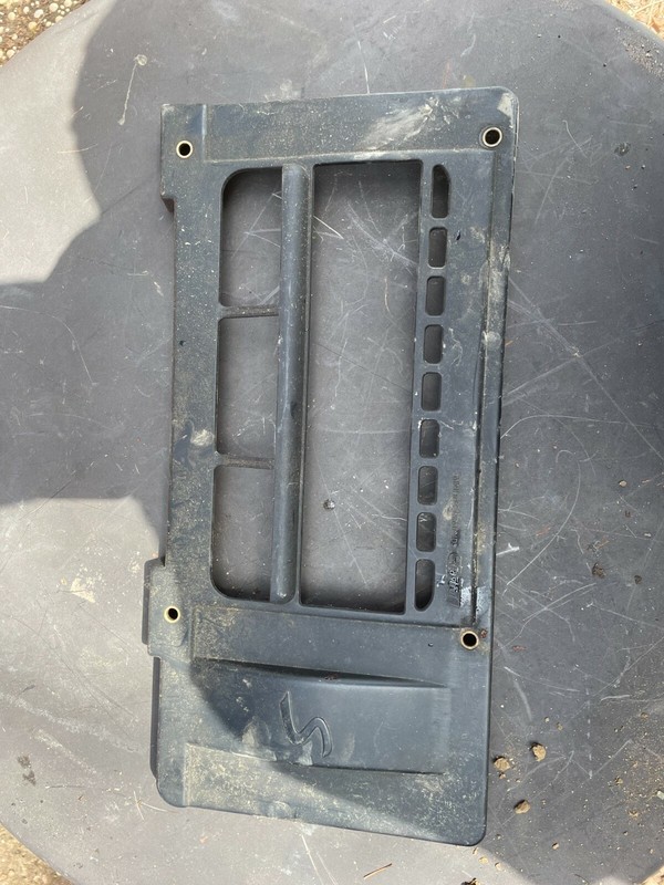 02-08 Mini Cooper S MODEL OEM SUPERCHARGED PLASTIC ENGINE COVER