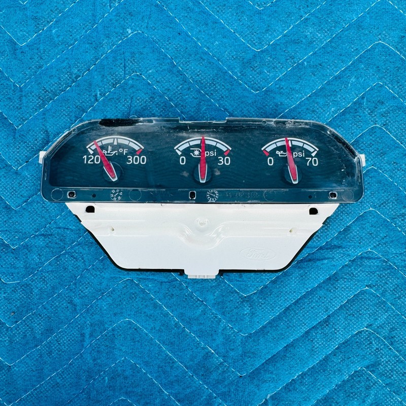 2015–2018 Ford Focus ST 2.0 Oil Temp Boost & Oil Pressure Gauge Cluster OEM