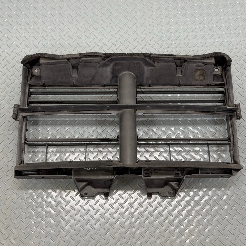 ✅ 13-24 RAM 1500 Classic FRONT RADIATOR ACTIVE AIR SHUTTER GRILLE OEM w/MOTOR