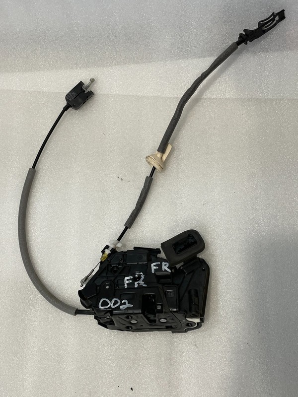 2015-2021 VOLKSWAGEN GOLF MK7 FRONT RIGHT DOOR LATCH LOCK ACTUATOR OEM