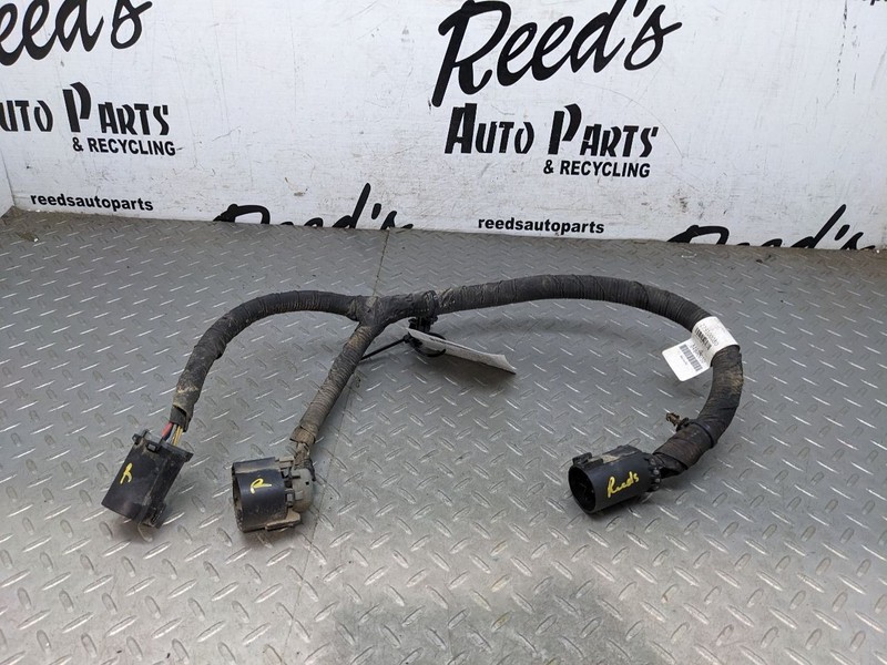 20-23 GMC SIERRA 2500 HD TOWING TRAILER HITCH BAR FRONT CONNECTOR PLUG W 1180118