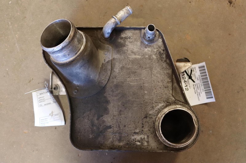 2011-2016 FORD F250 SD 6.7L DIESEL LEFT FENDER APRON MOUNT INTERCOOLER OEM