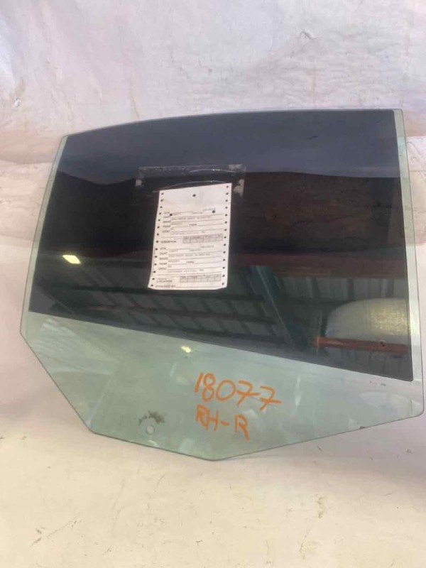 Rear Door Glass/window BMW 525 SERIES Right 04 05 06 07
