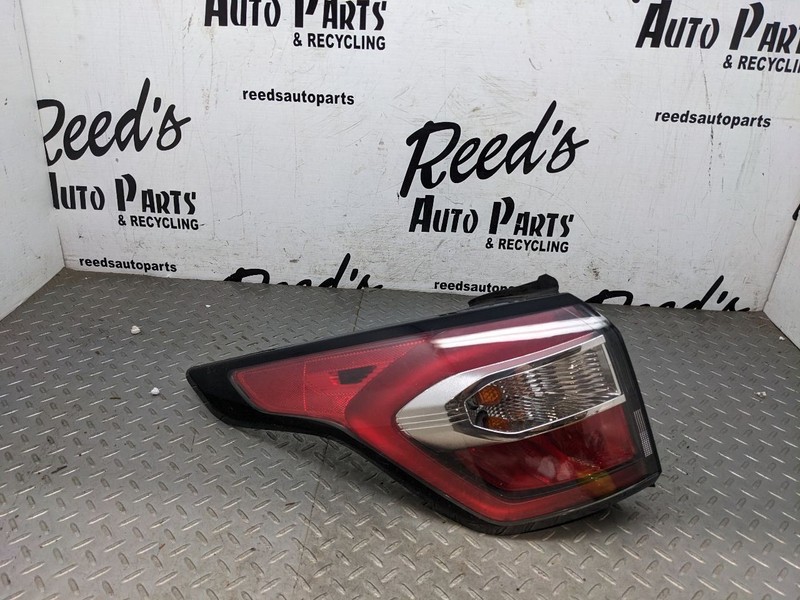 Driver Tail Light Quarter Panel Mounted Fits 17-18 ESCAPE 1117866