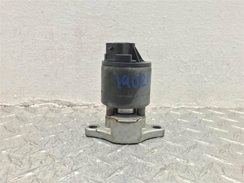 1996 CHEVROLET SUBURBAN 2500 EGR VALVE OEM 12578038